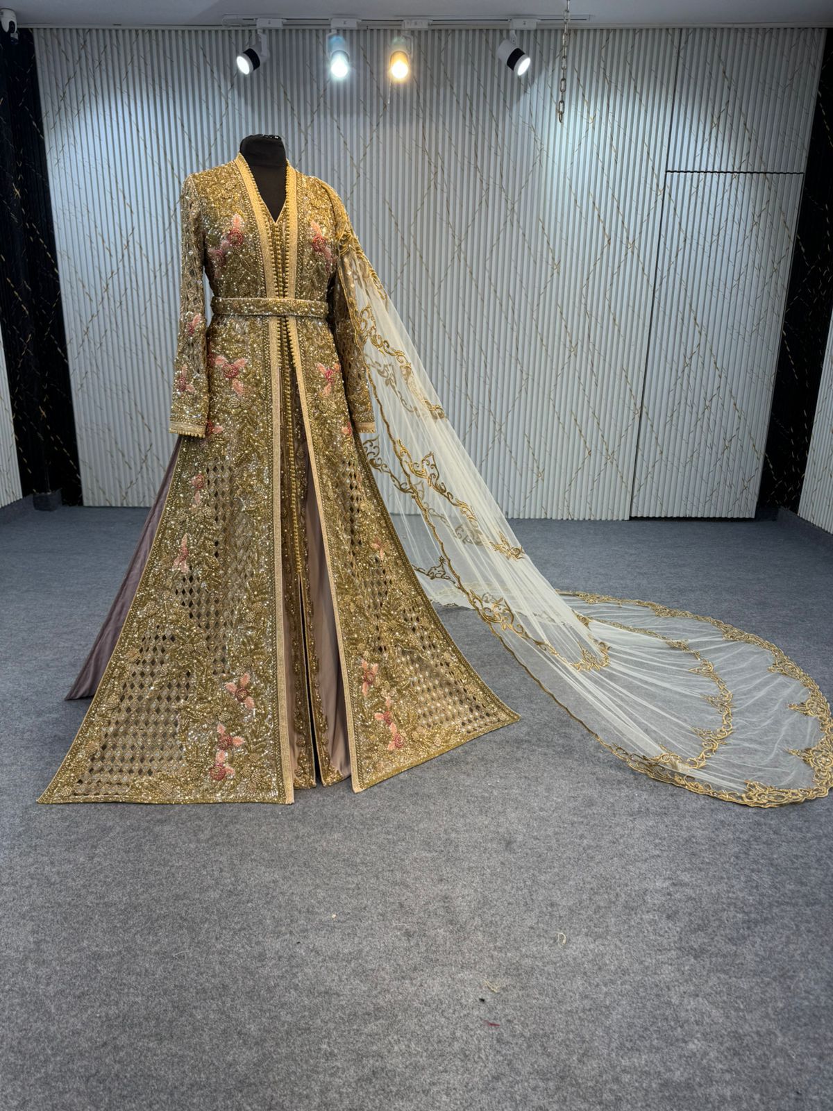TAS10038 EXCLUSIVE BRIDAL TAQLIDI