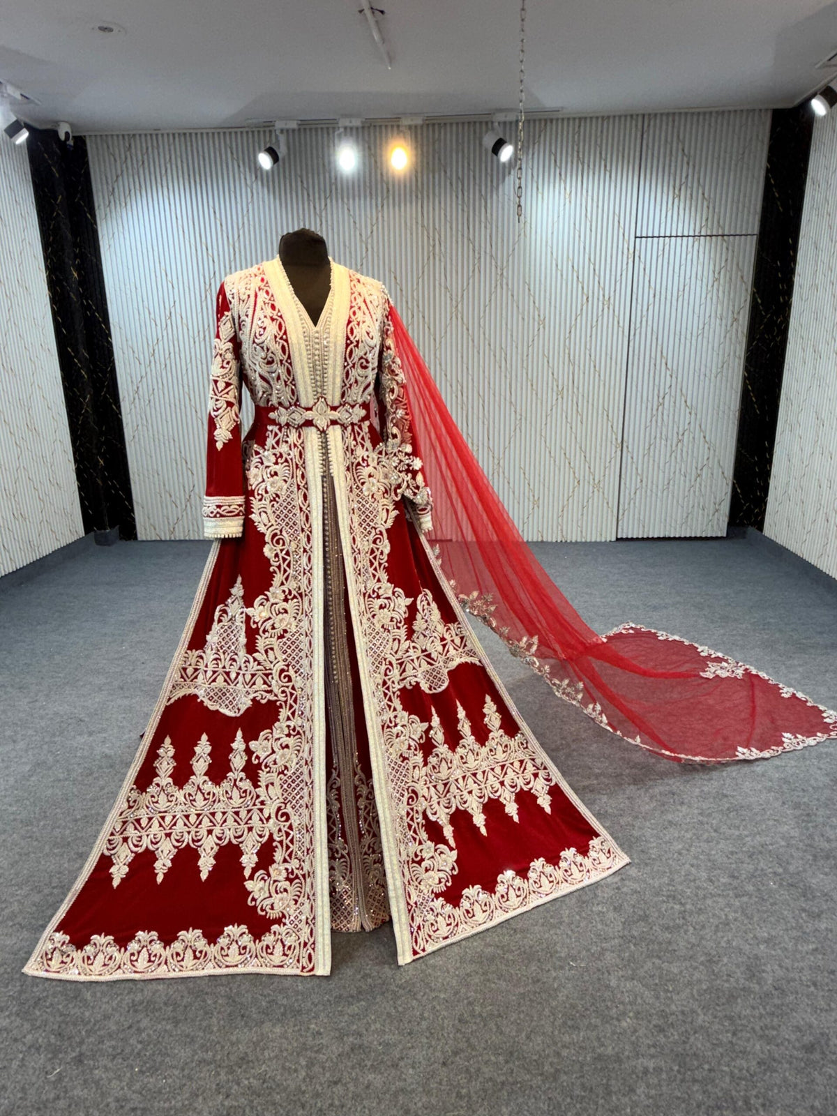TAF10088 EXCLUSIVE BRIDAL TAQLIDI