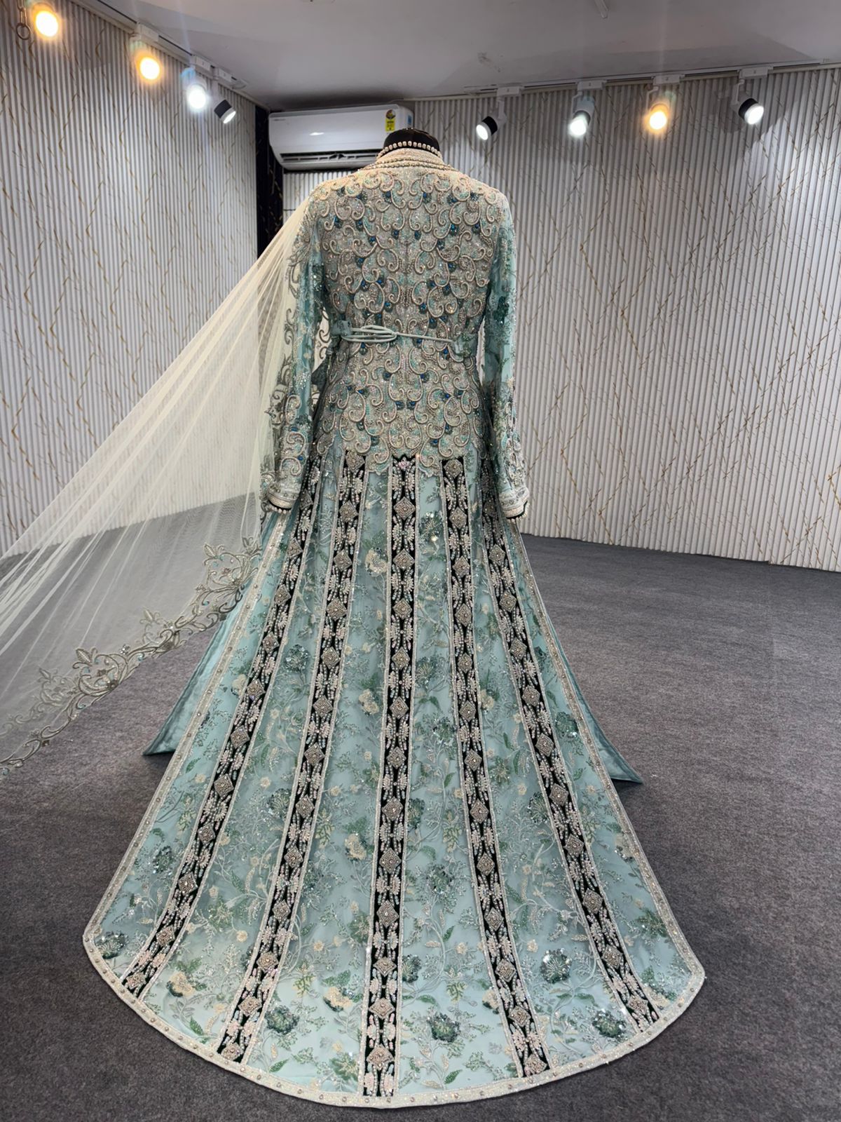 TAS10032 EXCLUSIVE BRIDAL TAQLIDI