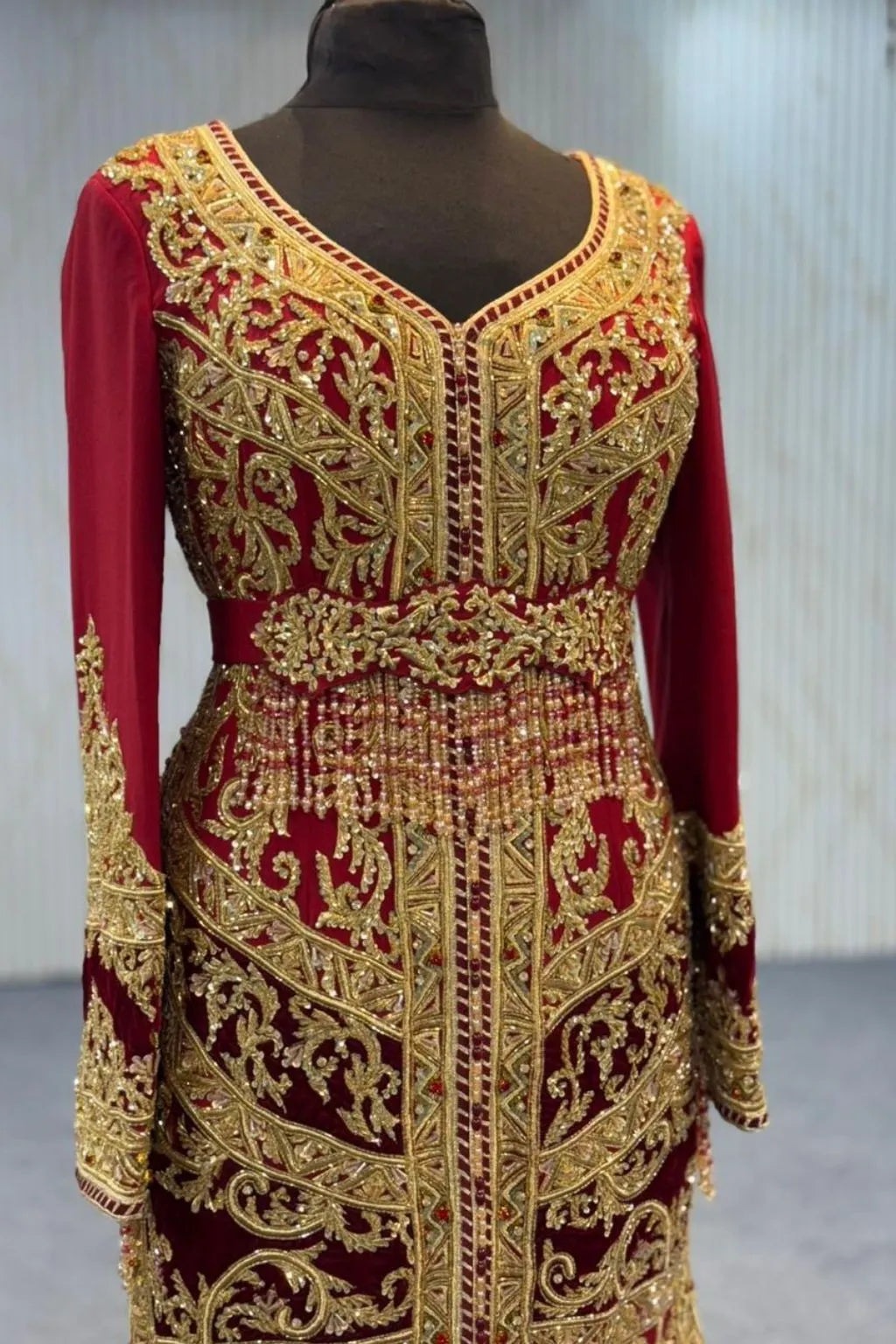 The Crimson Queen – Luxury Red Algerian Mermaid Gown with Royal Cape | Robedumarie