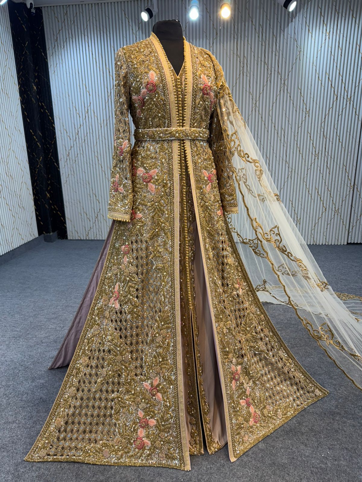 TAS10038 EXCLUSIVE BRIDAL TAQLIDI