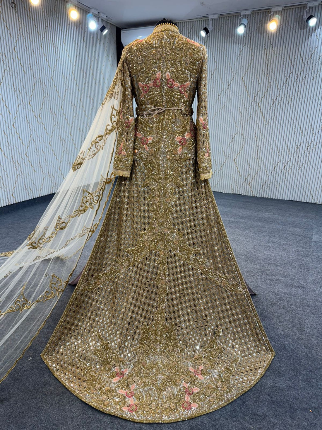 TAS10038 EXCLUSIVE BRIDAL TAQLIDI