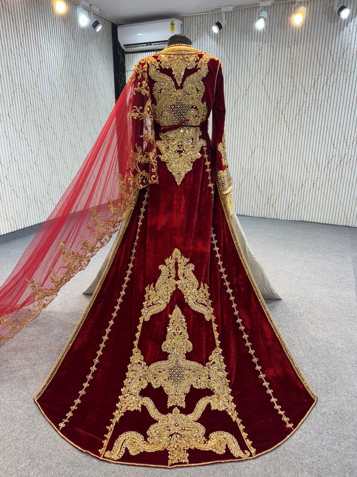 EXCLUSIVE BRIDAL TAQLIDI