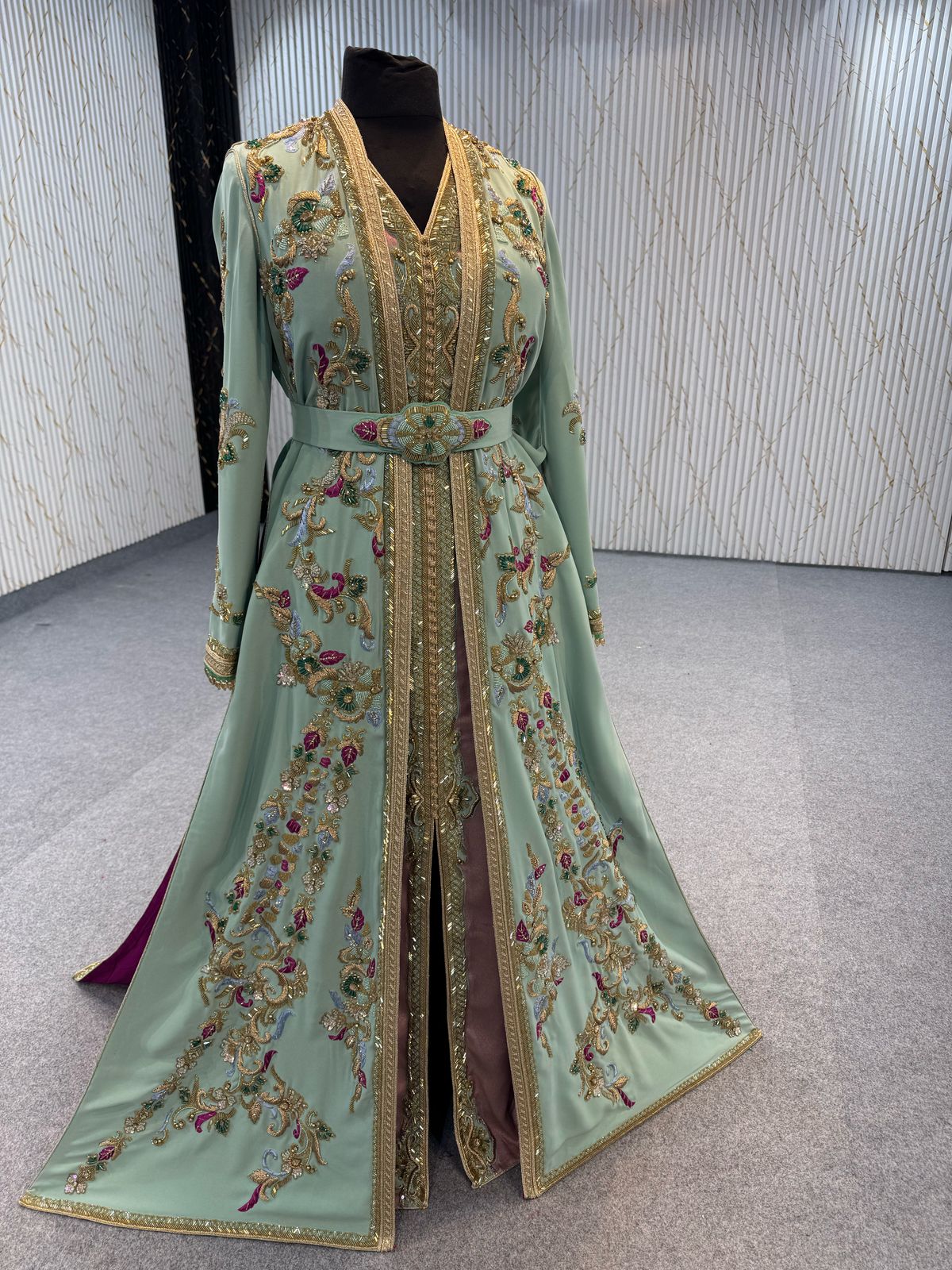 BTAB181 TAKSHITA COLLECTION