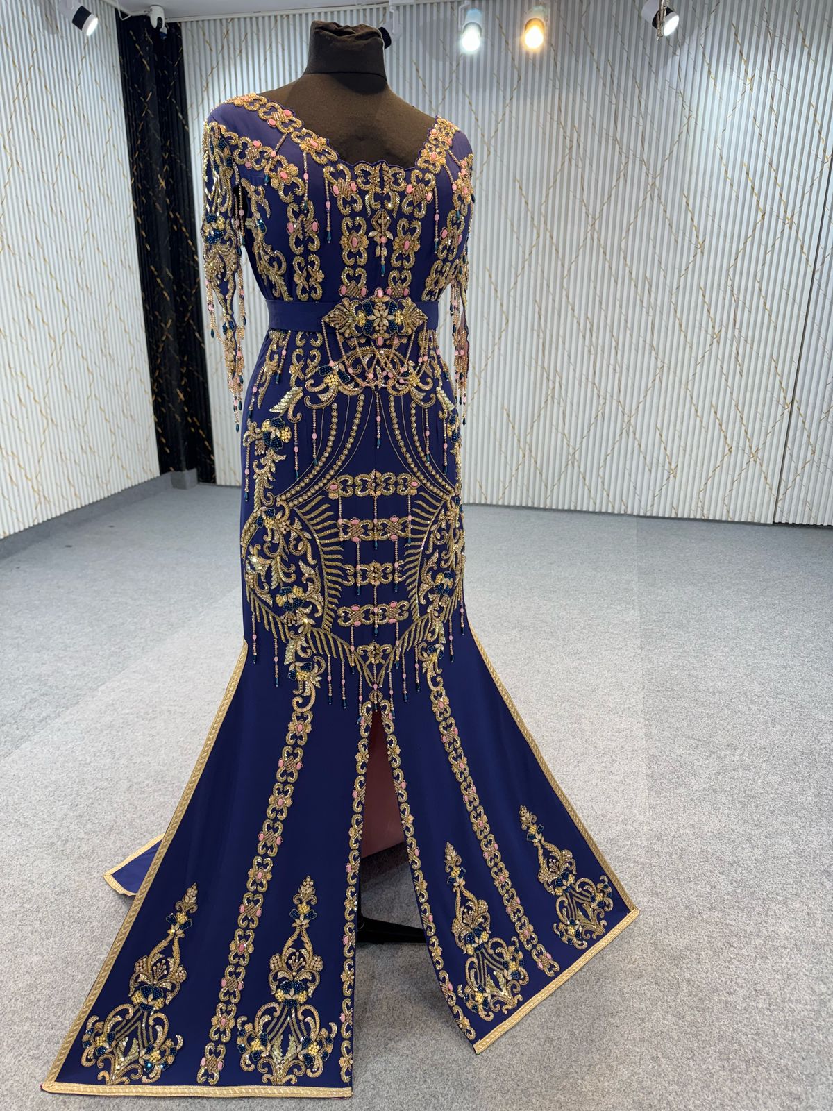 MRRF7093 ALGERIAN COLLECTION