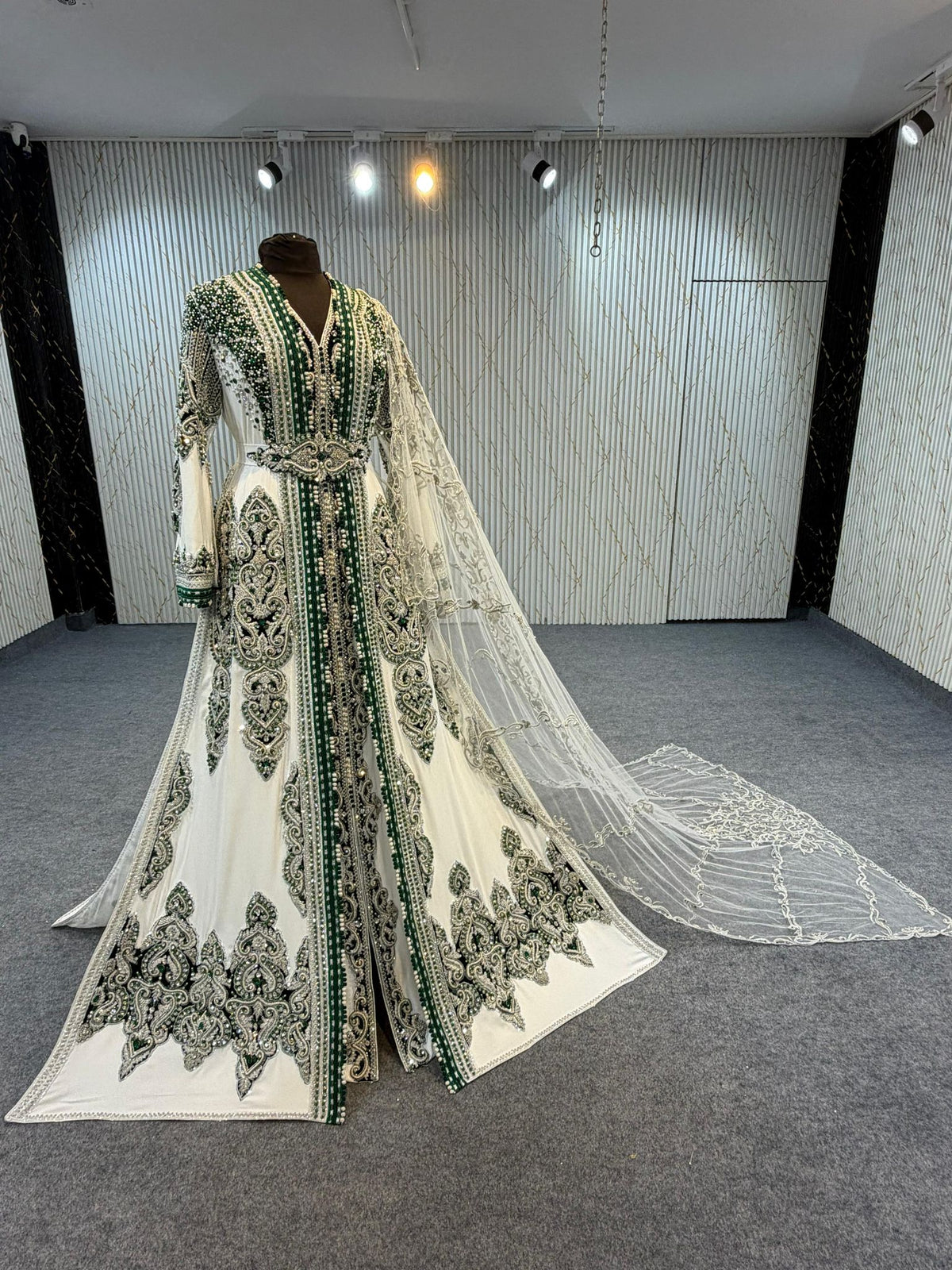 TAS100005 EXCLUSIVE BRIDAL TAQLIDI