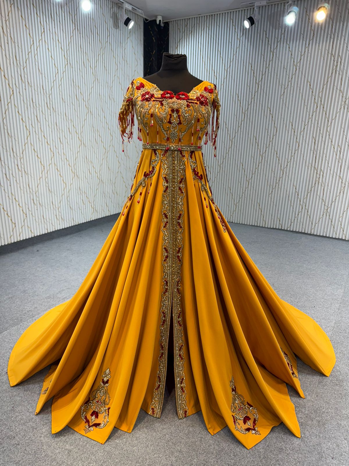 MROF8751 ALGERIAN COLLECTION