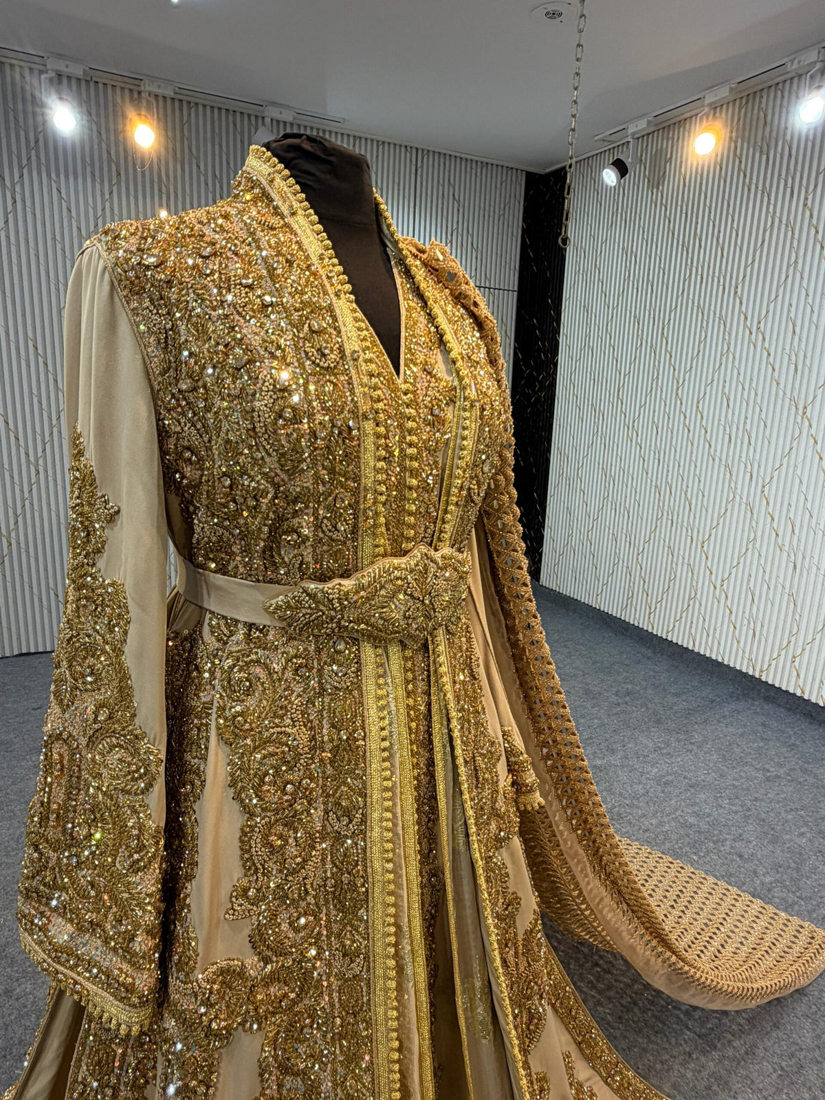 TAS100007 EXCLUSIVE BRIDAL TAQLIDI