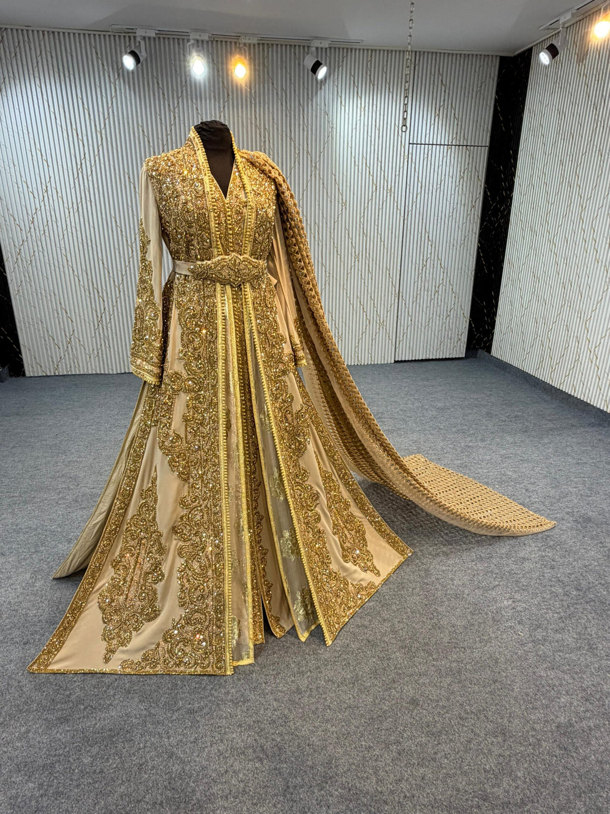 TAS100007 EXCLUSIVE BRIDAL TAQLIDI