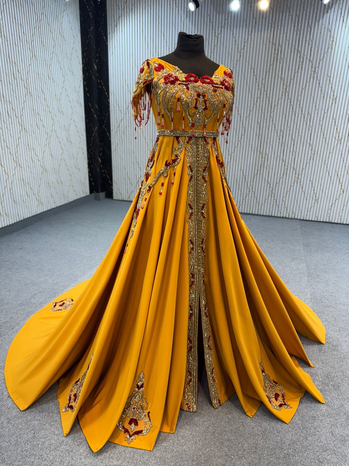 MROF8751 ALGERIAN COLLECTION