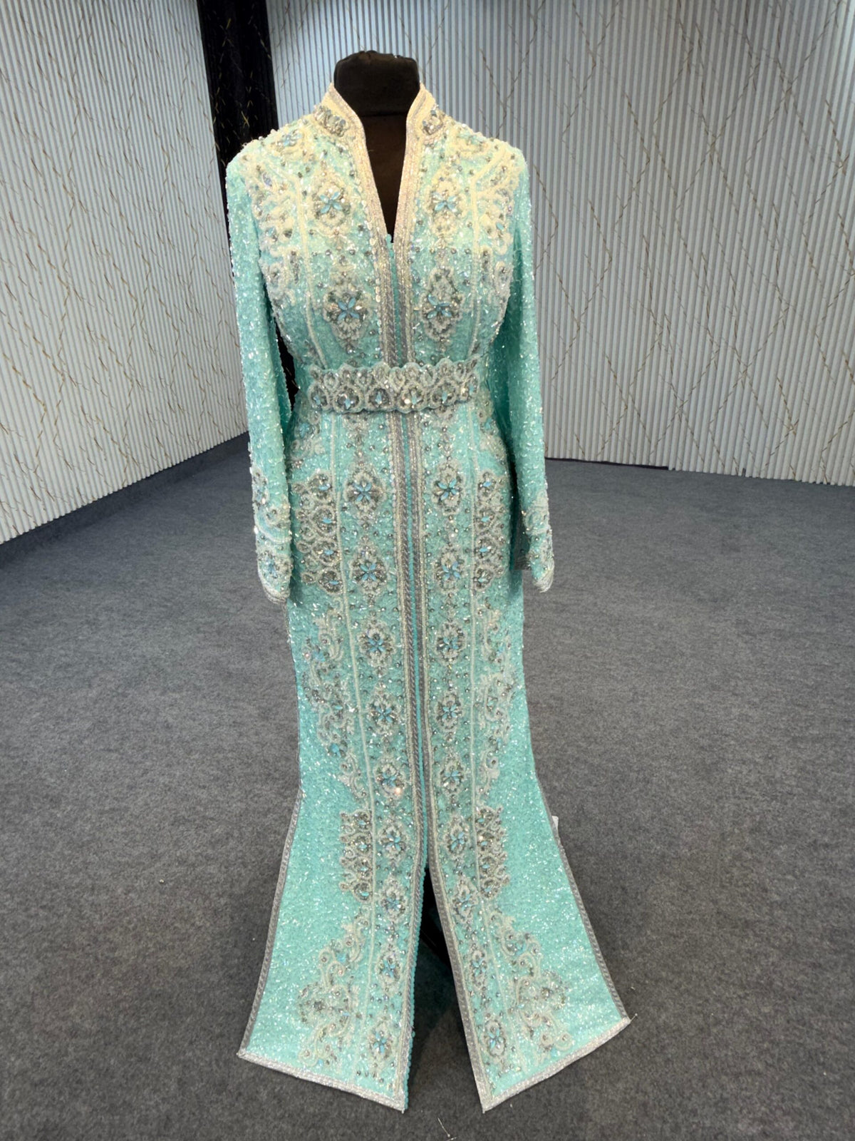 EXCLUSIVE MERMAID CAFTAN- MRAA9289