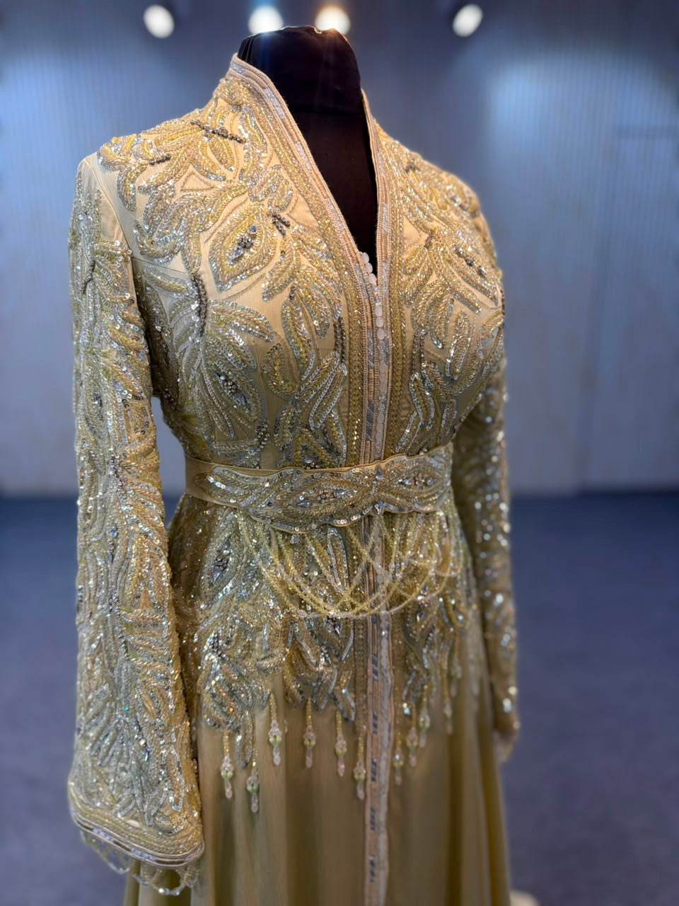 LUXURY COUTURE-MRAA9215