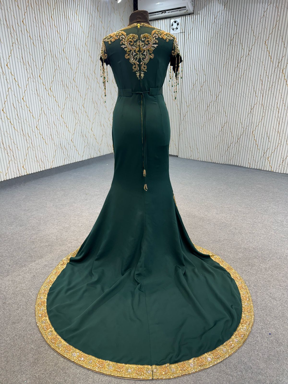 Mraa8813 Mermaid Dress with removable cape