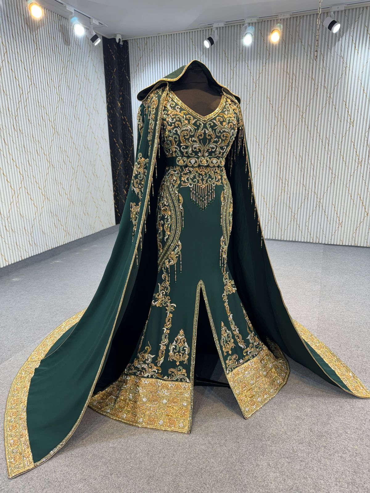 Mraa8813 Mermaid Dress with removable cape