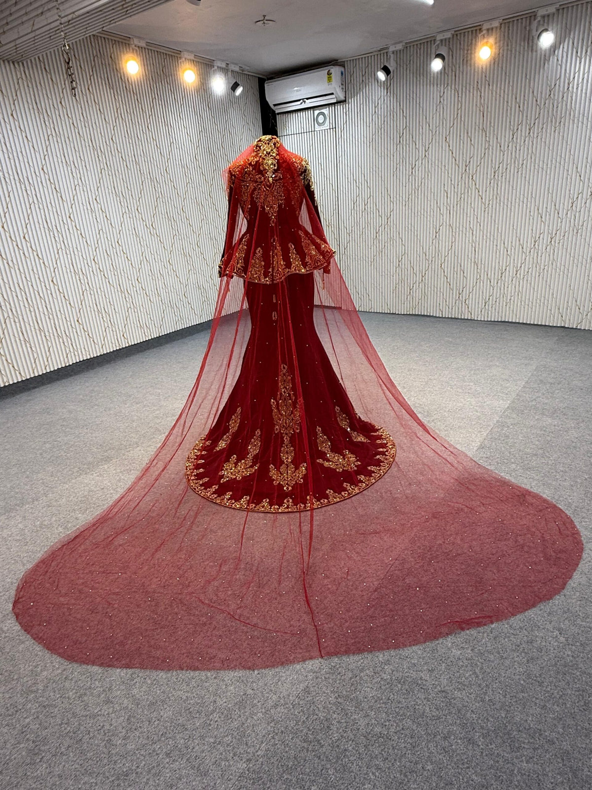 Mraf8801 Bridal Karakou with Mermaid Dress