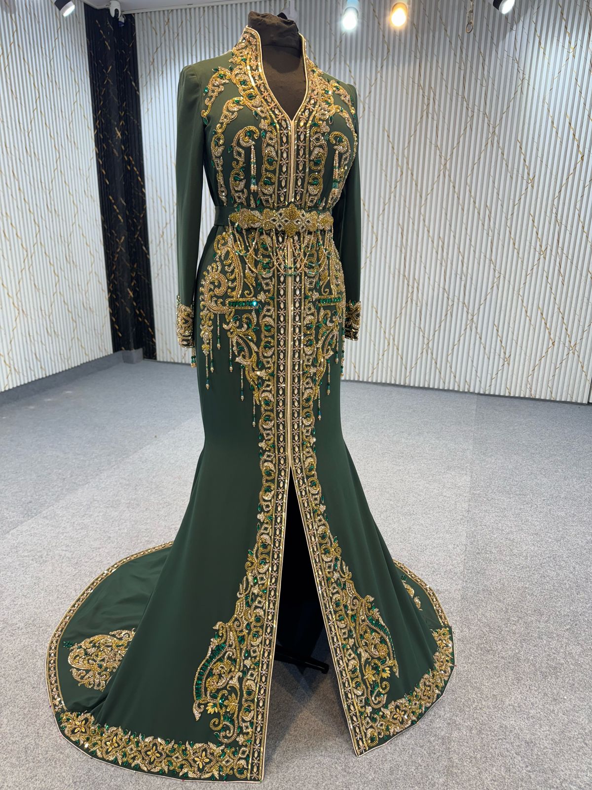 Mraf8819 MERMAID Dress with cape