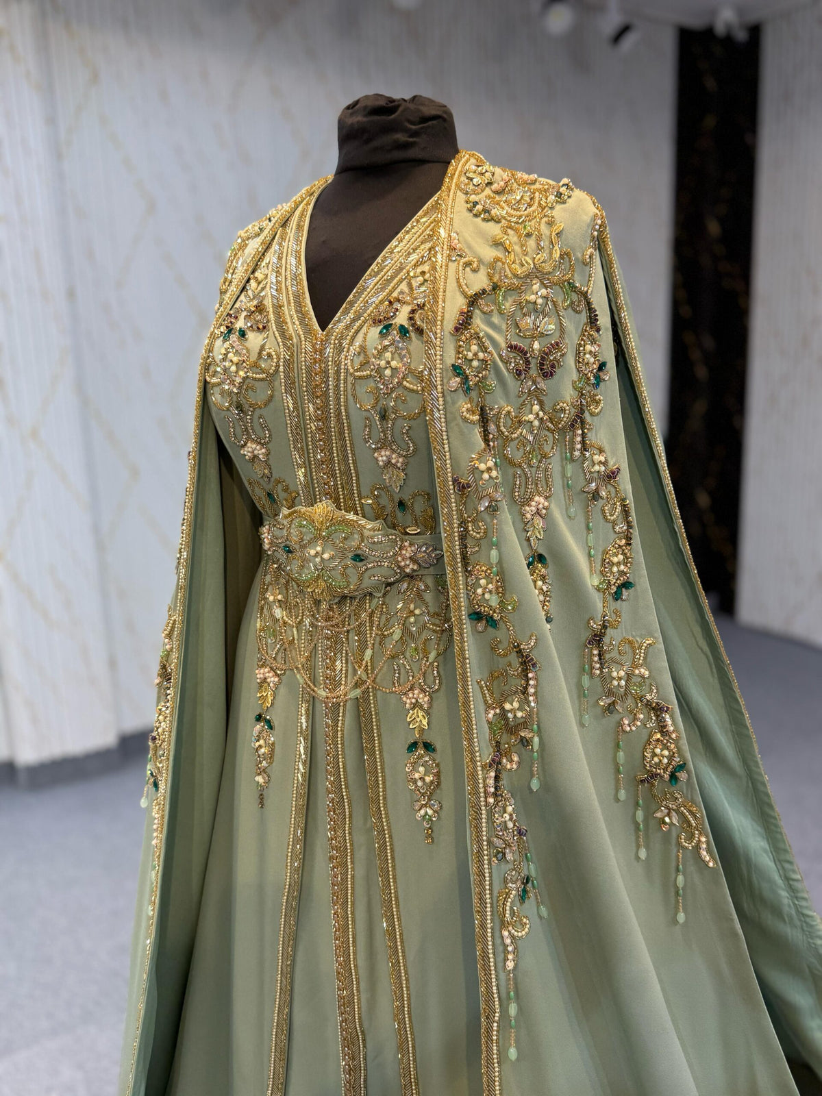 Mraf8429 Takshita