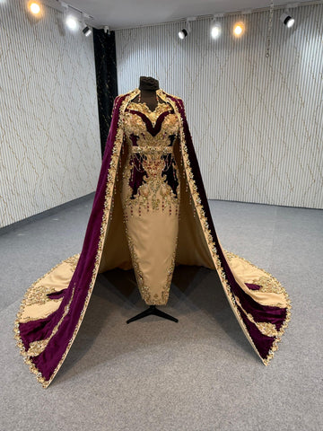 MRAF8852 Karakou with removable cape
