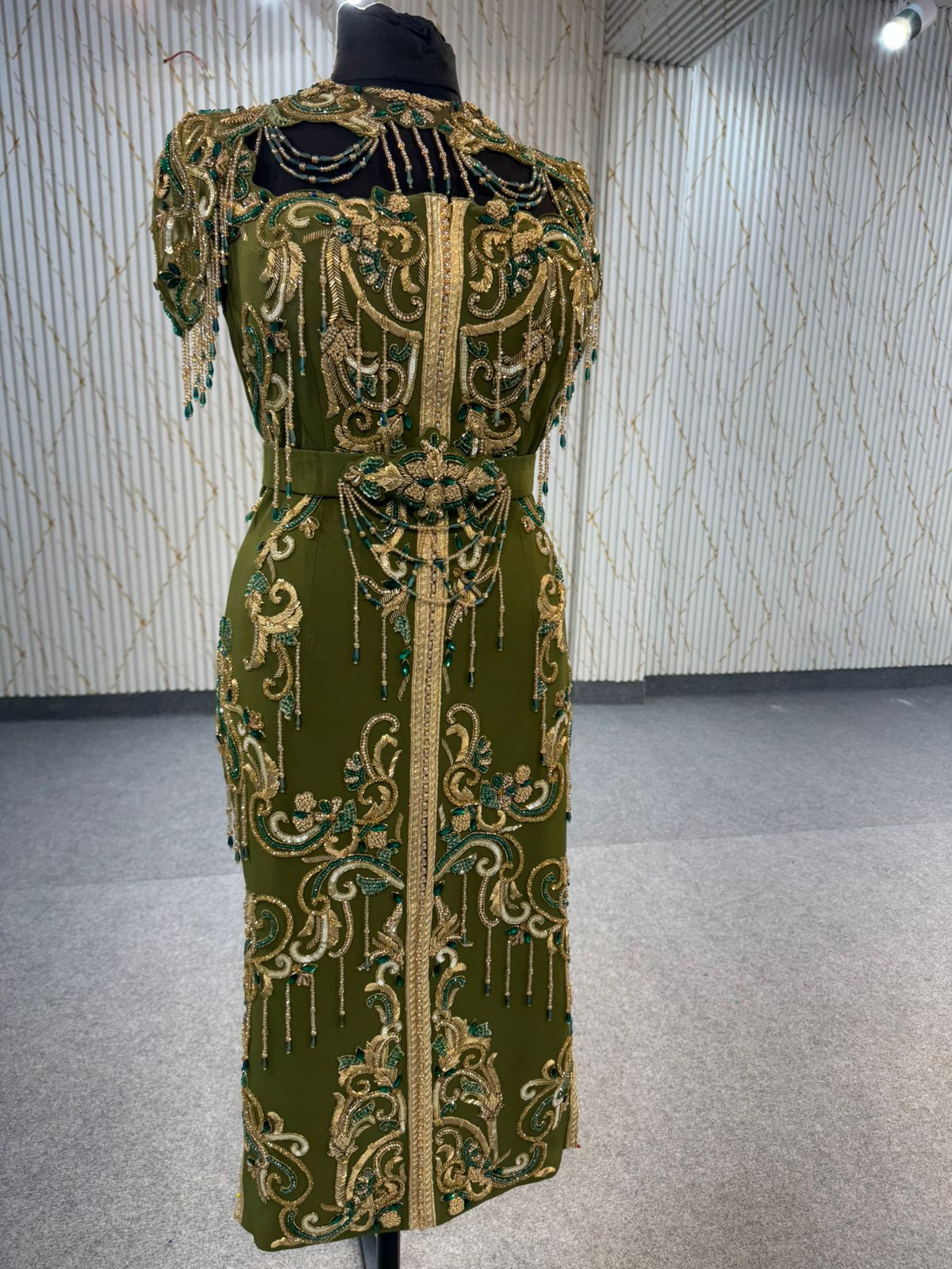 MRAB540 Midi Dress