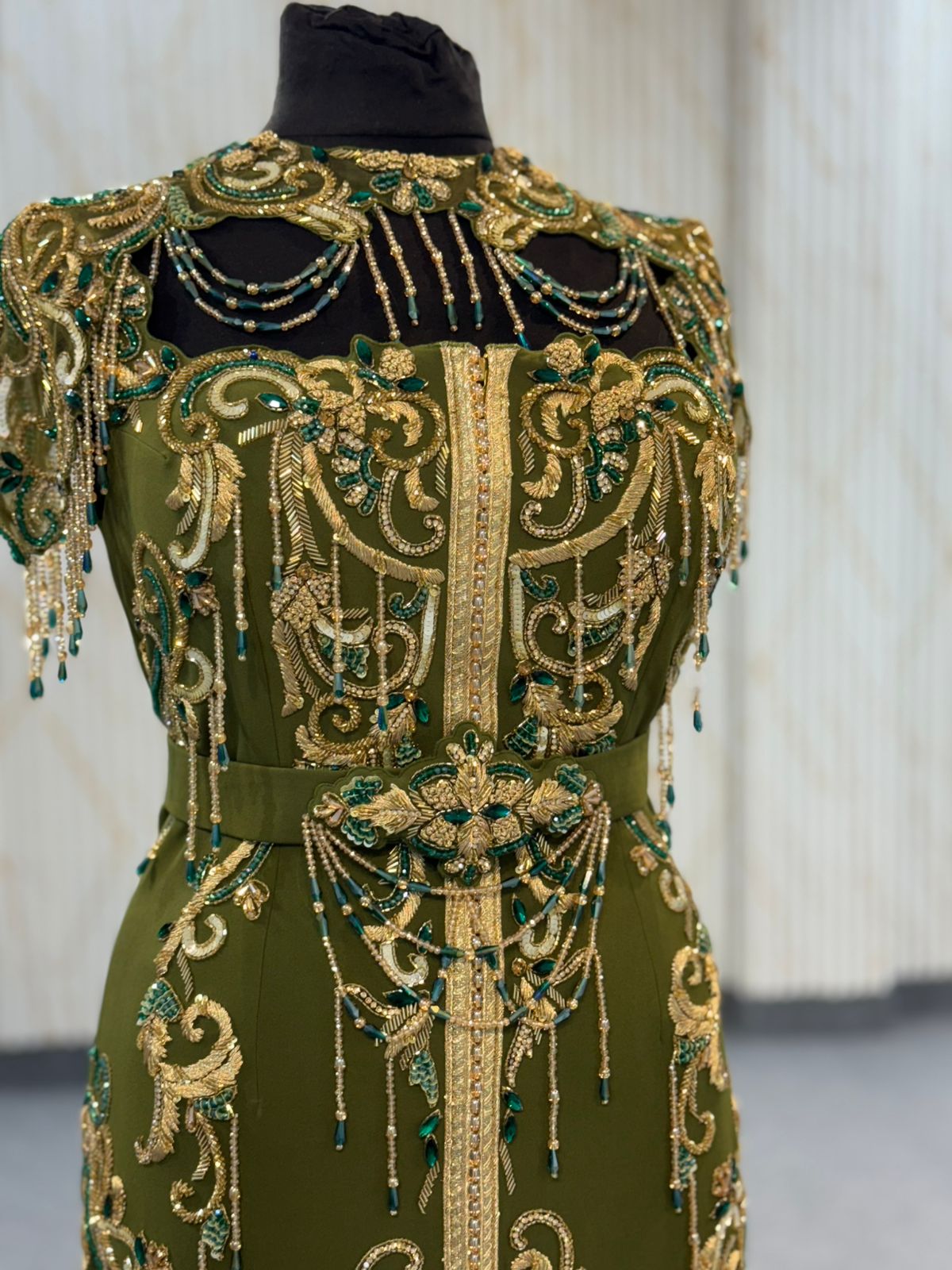 MRAB540 Midi Dress