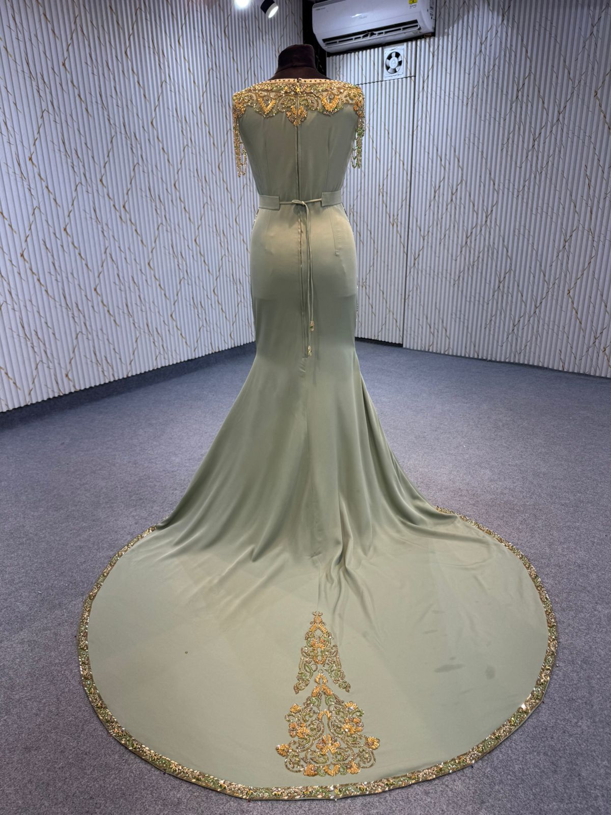 MRAF8854 Bridal Mermaid with Removable Cape