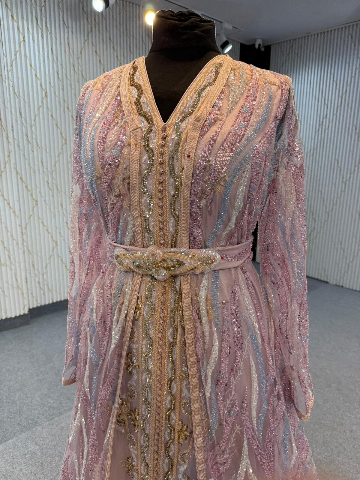 Takshita EAA33