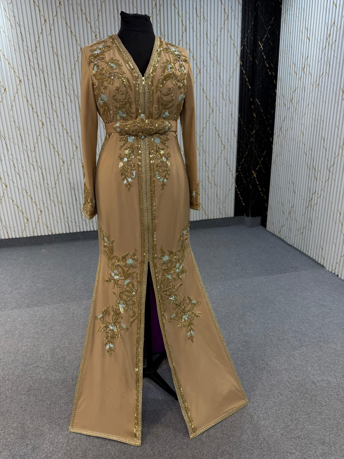 MRAA882 Caftan