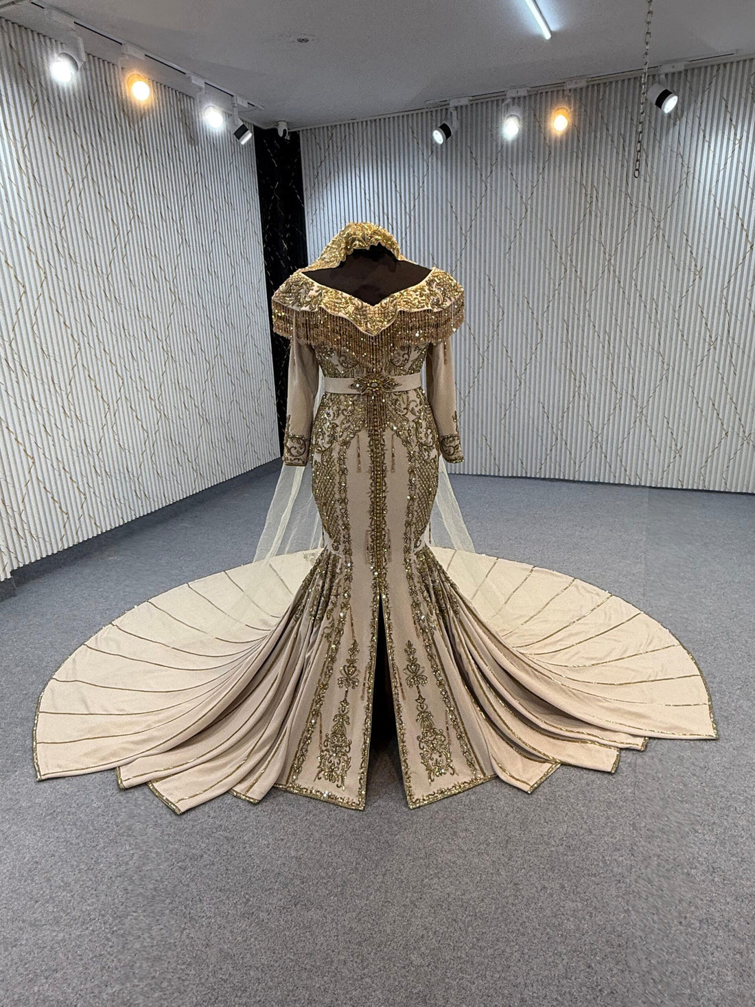 TAOf9675 Exclusive Bridal