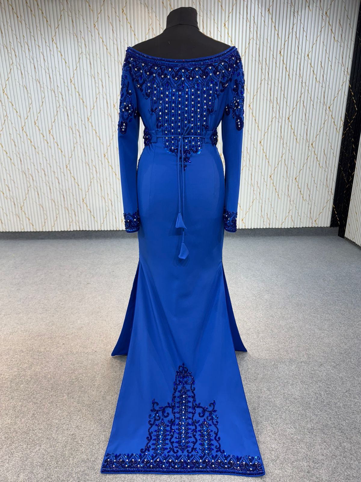MRAA8916 CAFTAN