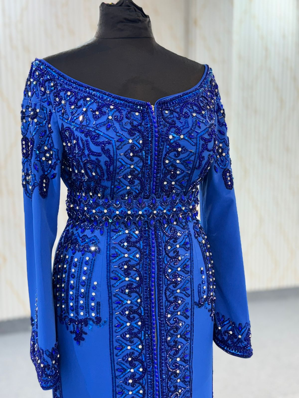 MRAA8916 CAFTAN