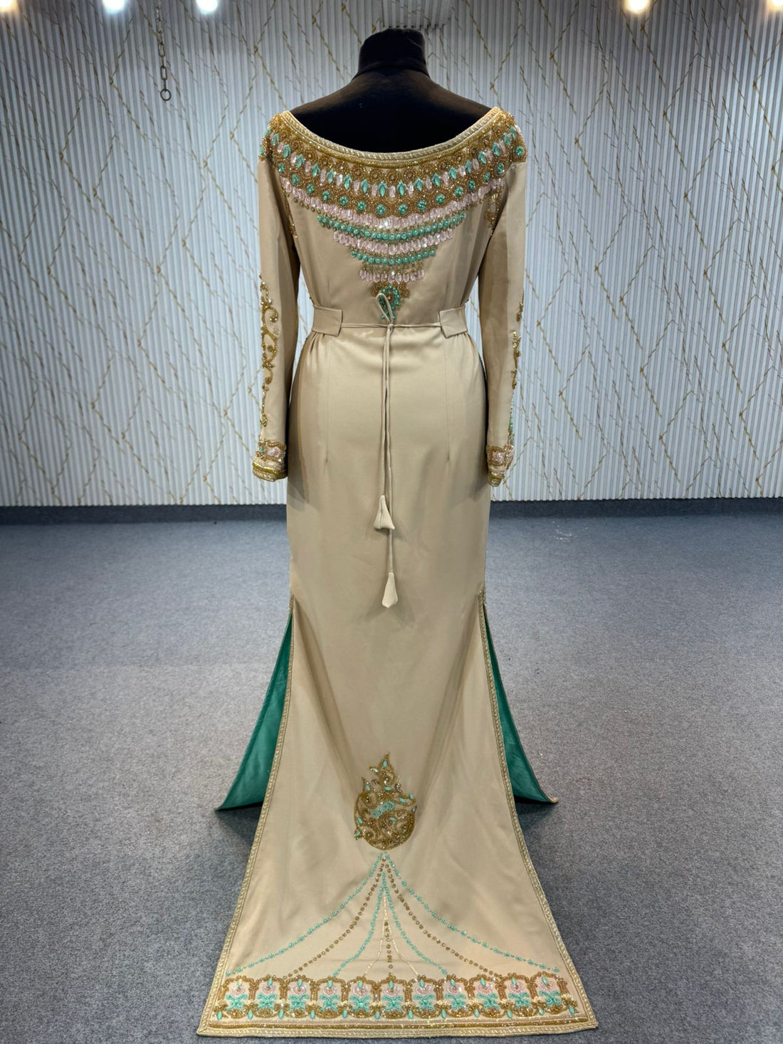 MRAA8922 Caftan