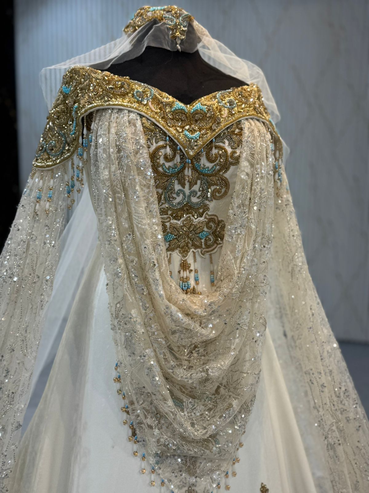 MRSF8944 Chaoui Dress Algerien Ref. number: Price: €