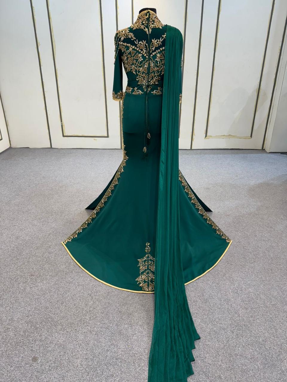 SHMraf8499 Caftan with drape
