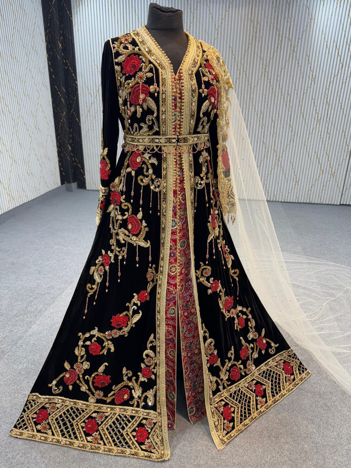 SHTof101 Taqlidi Bridal