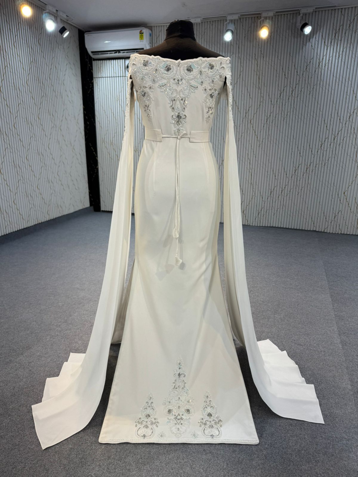 Mraa8945 Caftan with Longue Sleeves