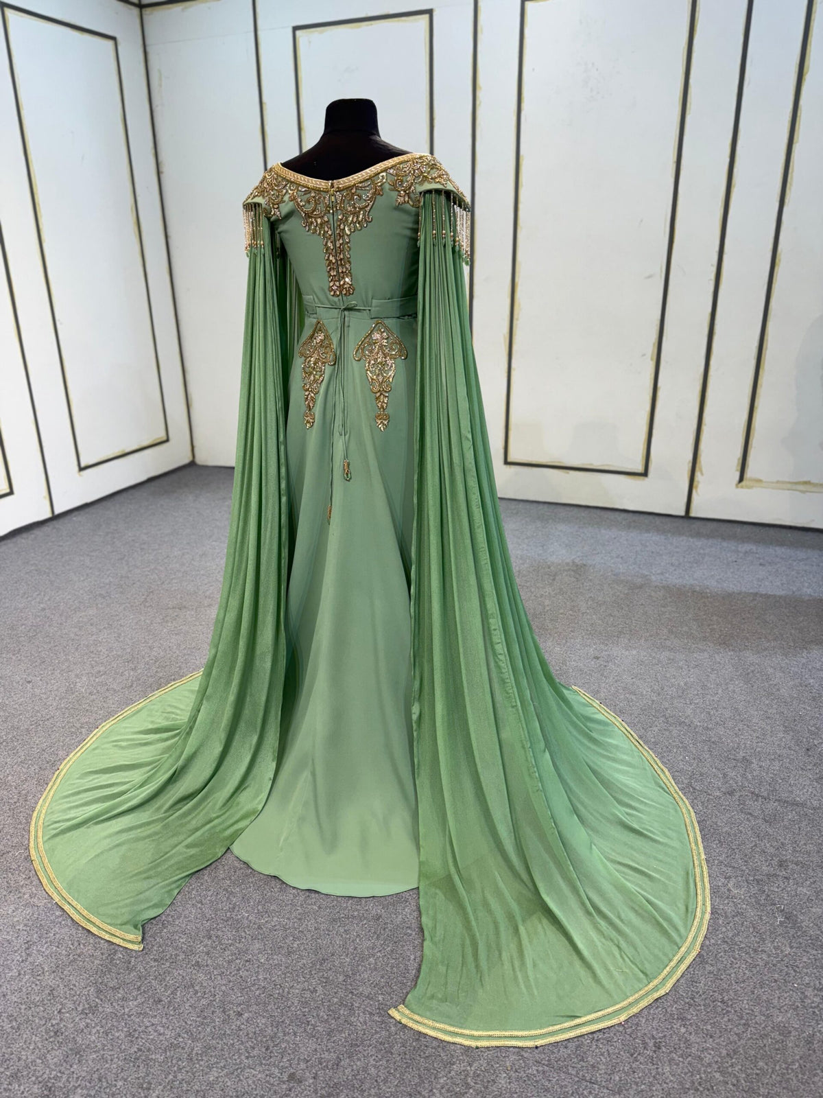 ShMraf8549 Mermaid with long sleeves