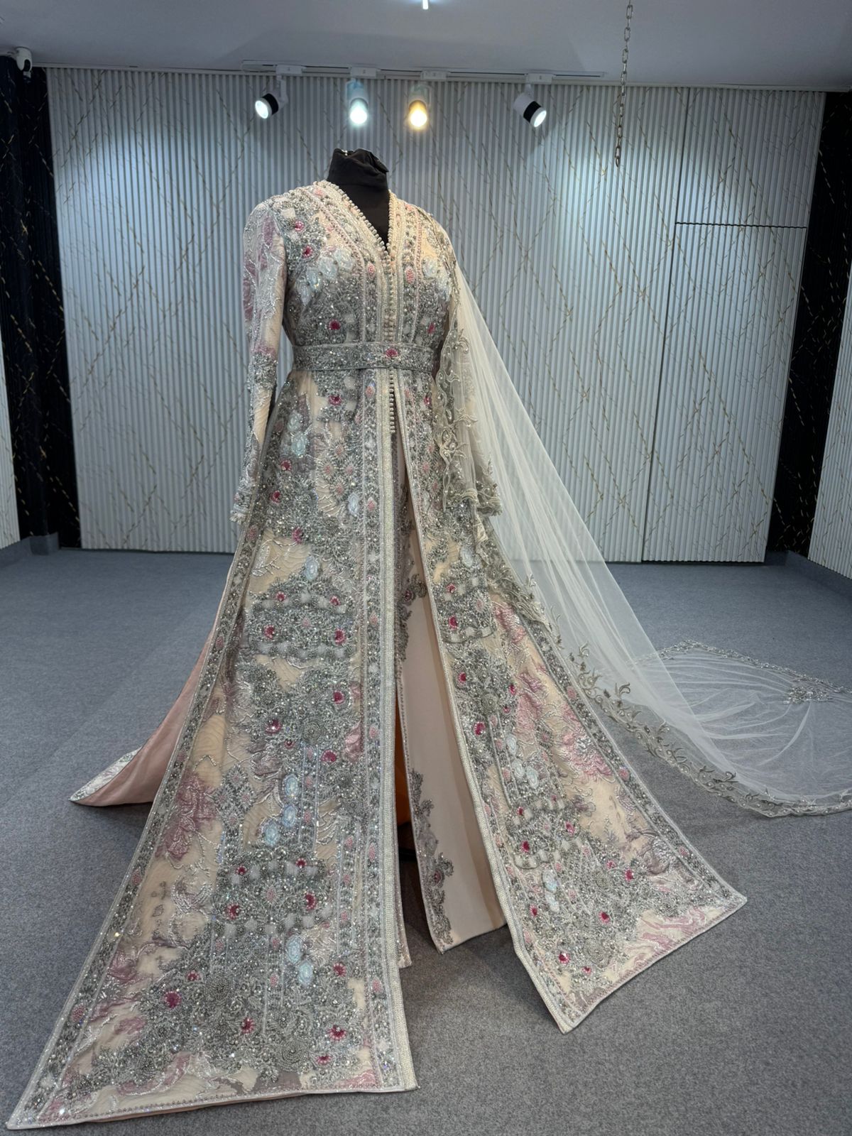 Tas9761 Taqlidi Bridal