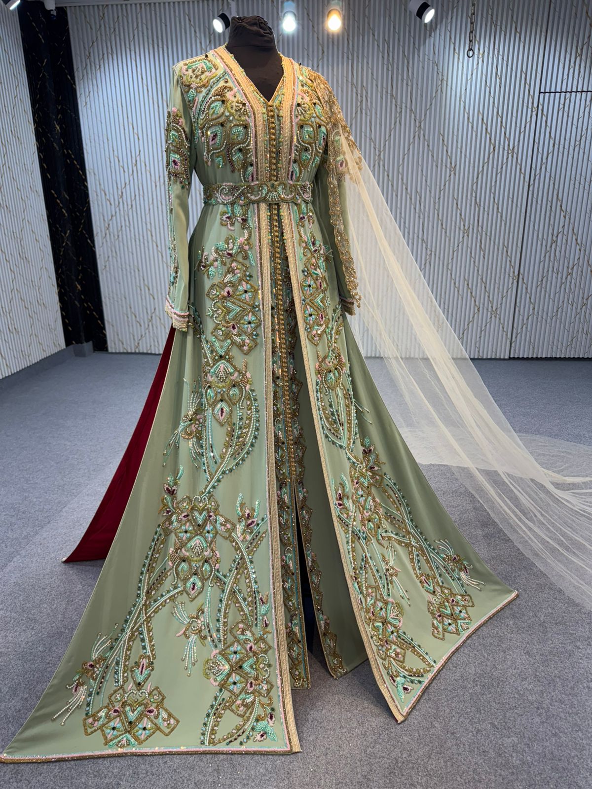 EAA85 Taqlidi Bridal