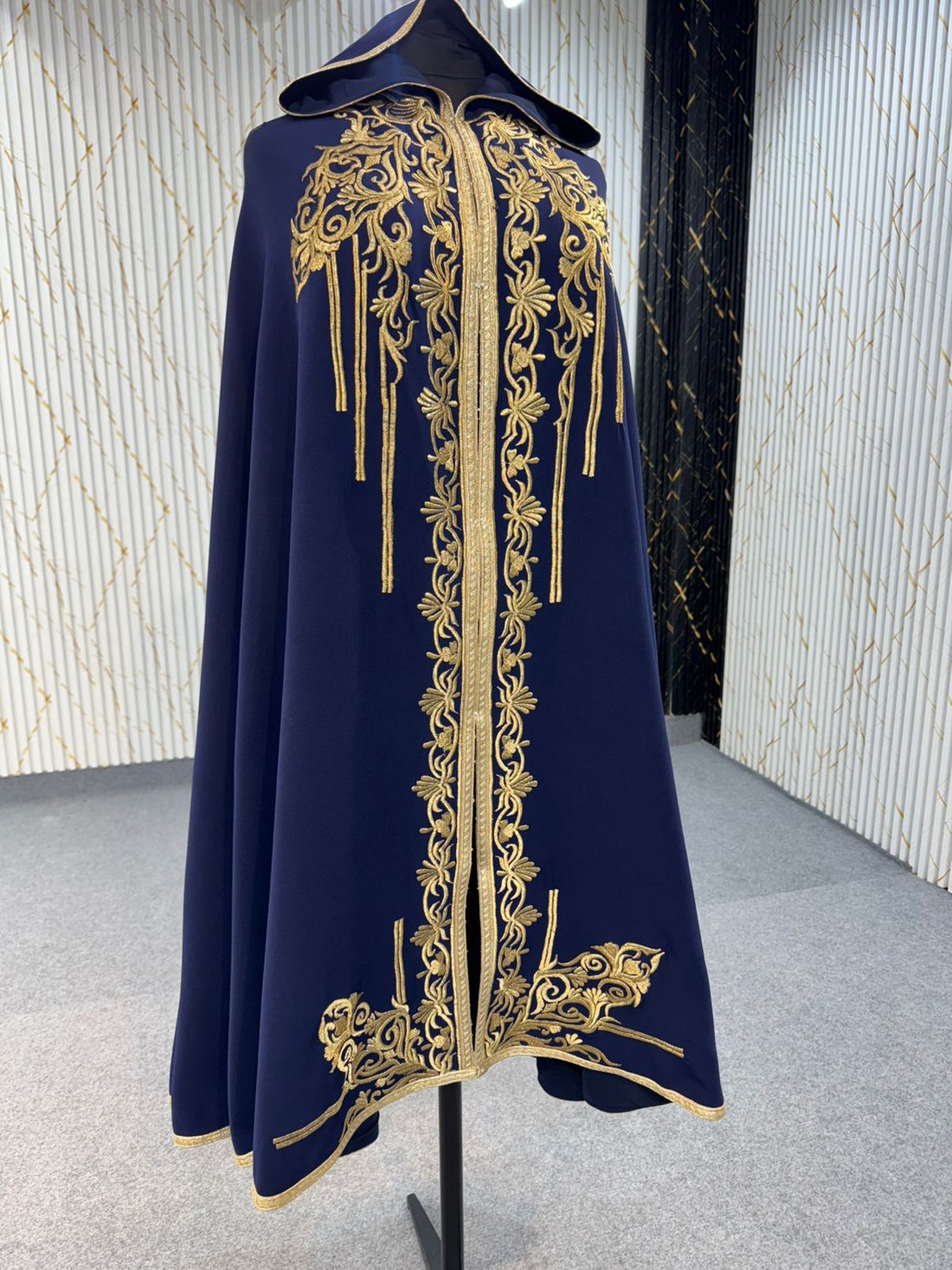 Cpag4 Mens Cape