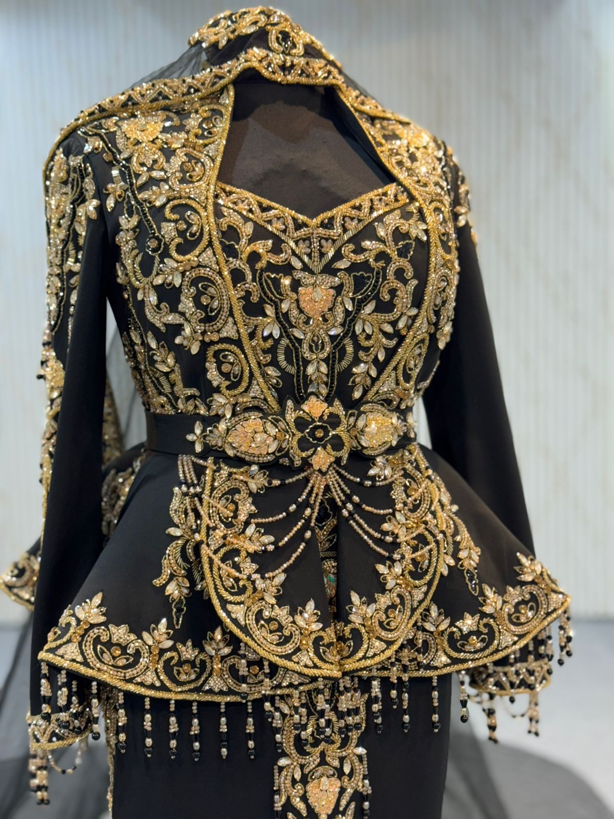Mrsf8793 Karakou with Mermaid Dress