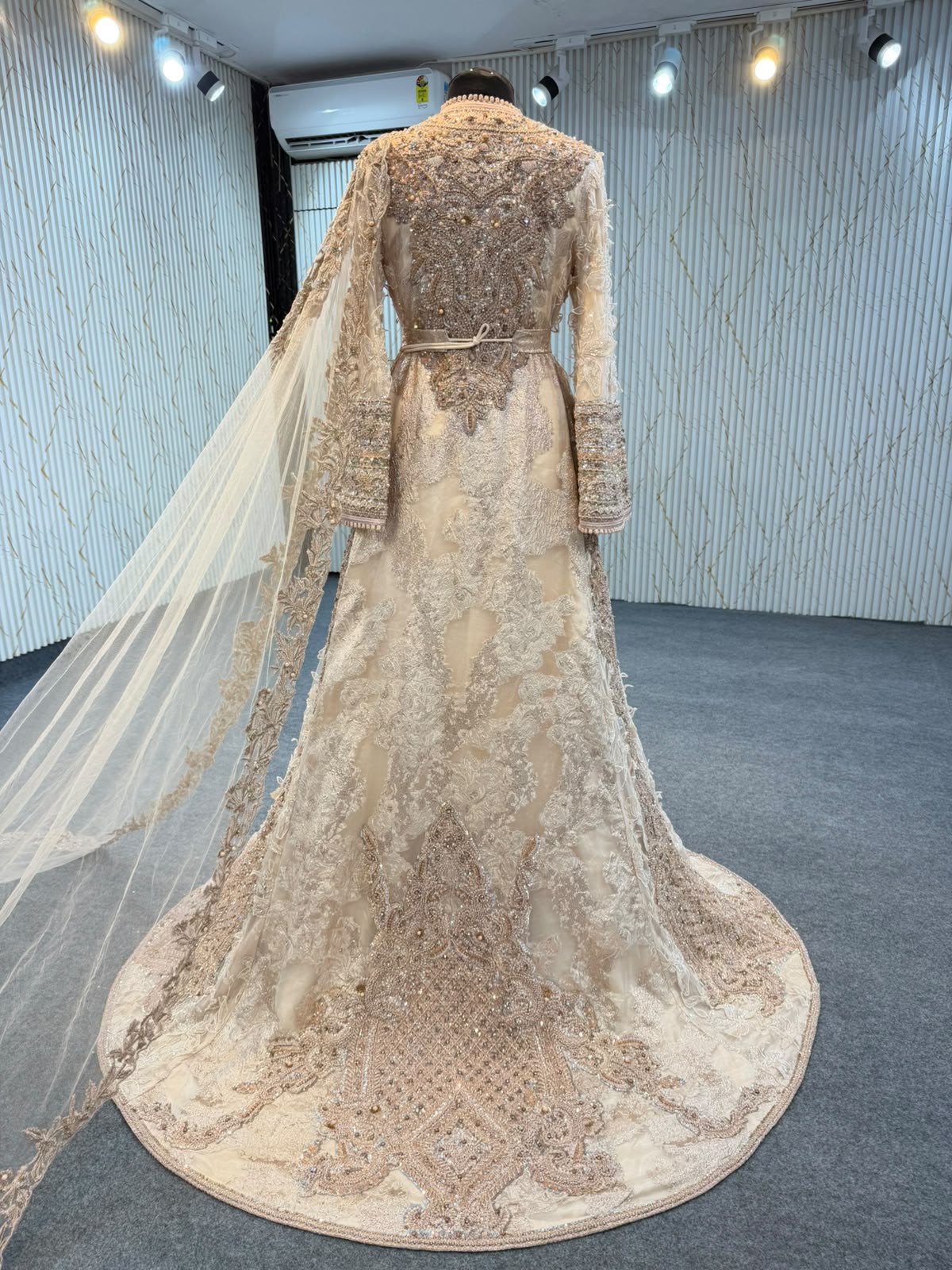 Tas120037 Exclusive Bridal Taqlidi