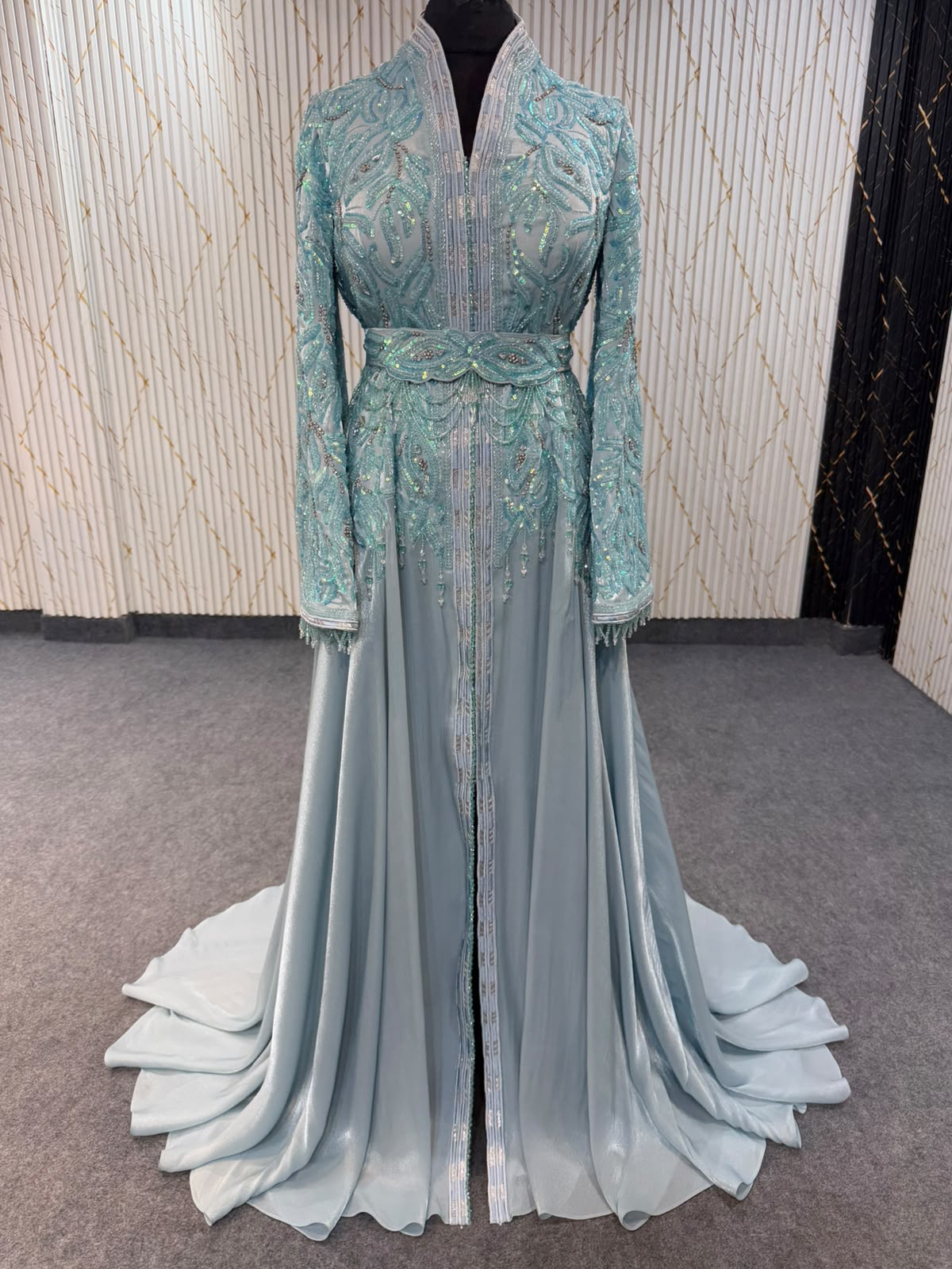 Mraa9215  Inspired by Romeo Couture