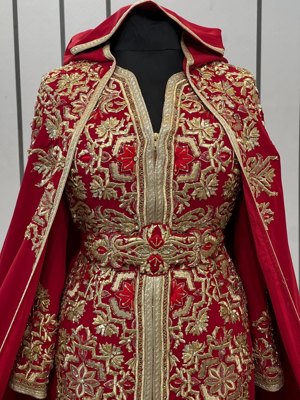 SH MROF959RA CAFTAN AVEC LONGUE CAPE
