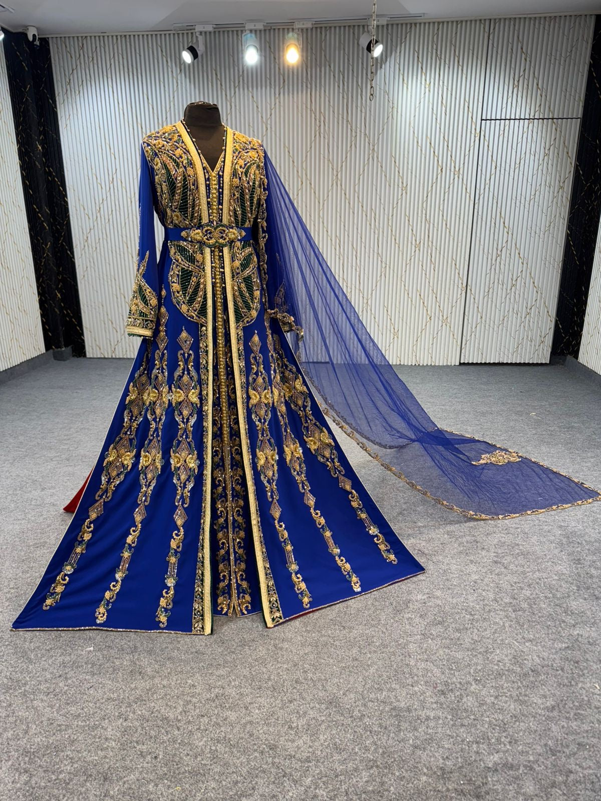 TAF10070 EXCLUSIVE BRIDAL TAQLIDI