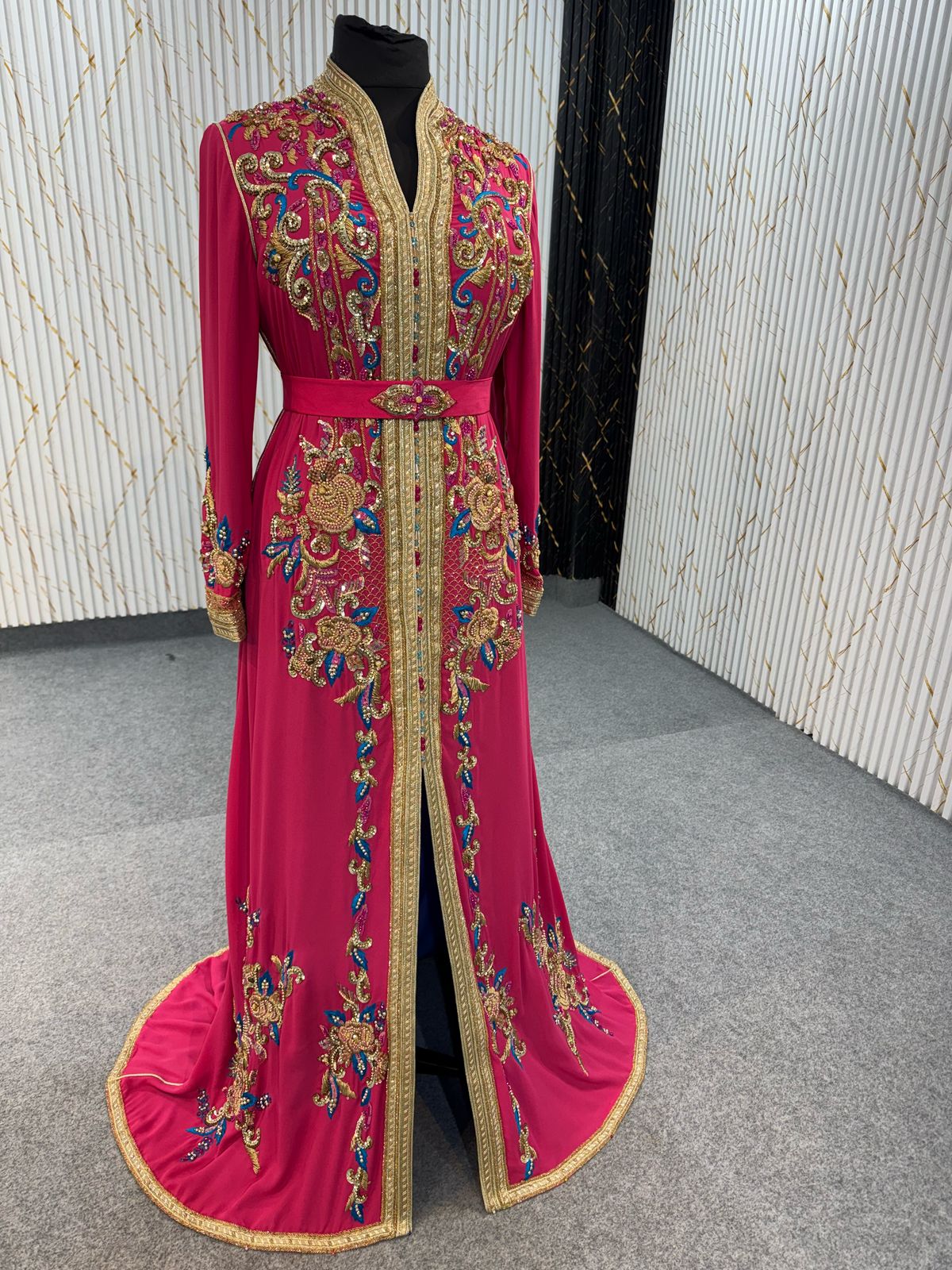 AM2033 ALGERIAN COLLECTION