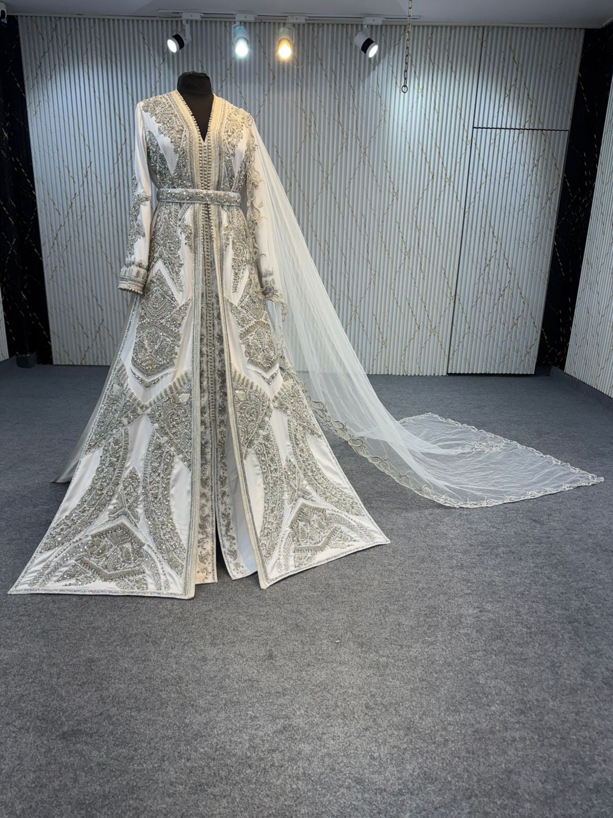 TAS10055 EXCLUSIVE BRIDAL TAQLIDI