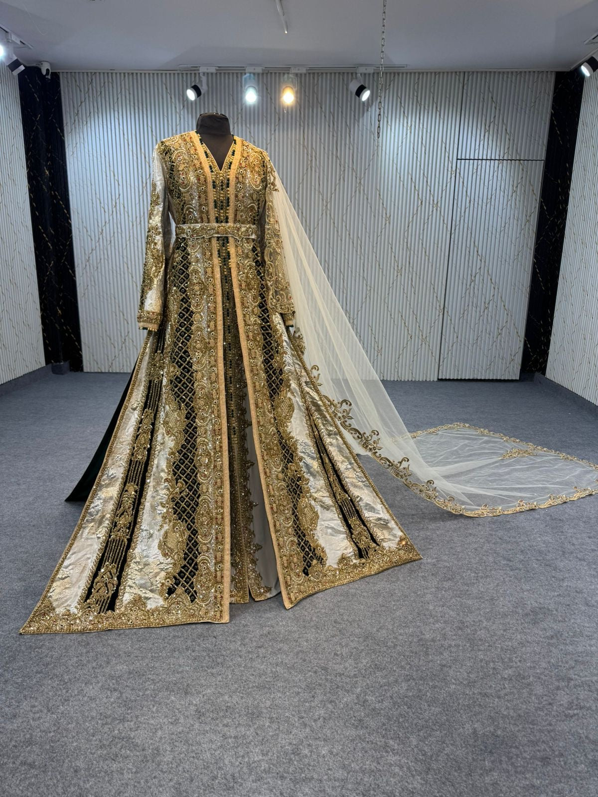 TAS10059 /SH26 EXCLUSIVE BRIDAL TAQLIDI