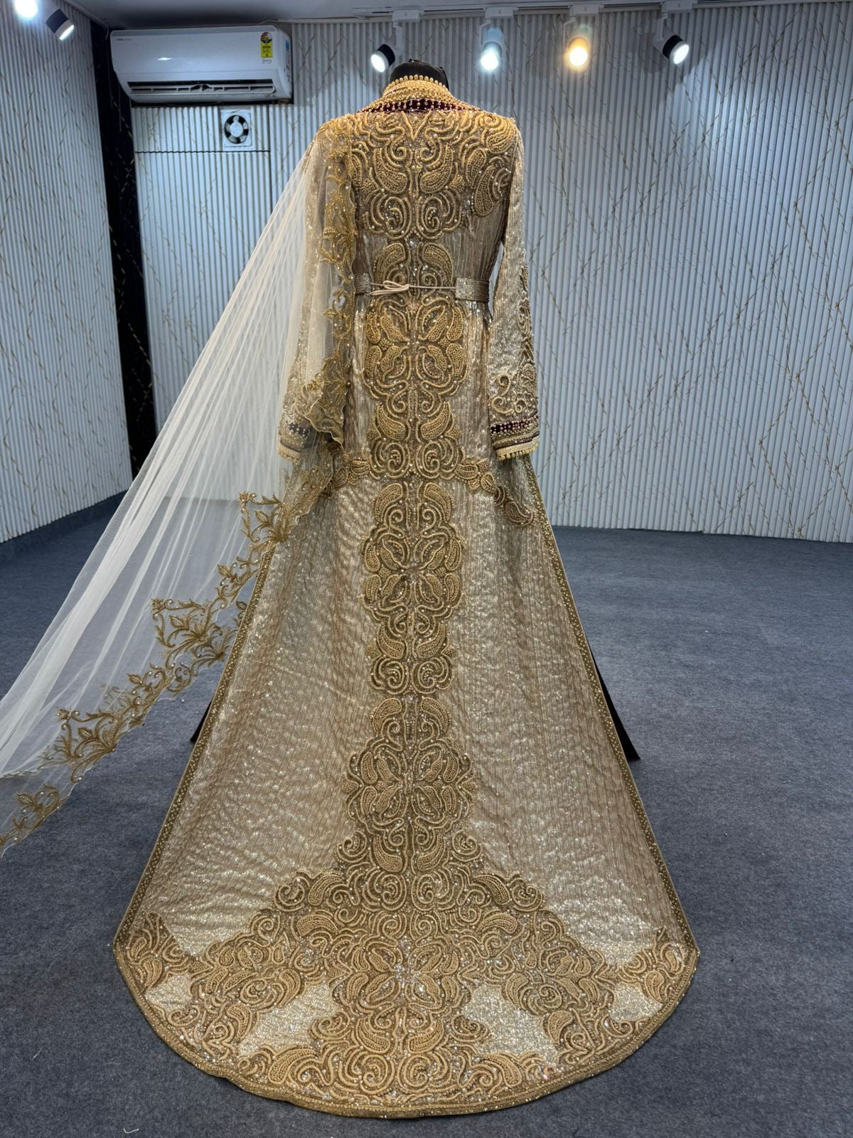 TAS10069 EXCLUSIVE BRIDAL TAQLIDI