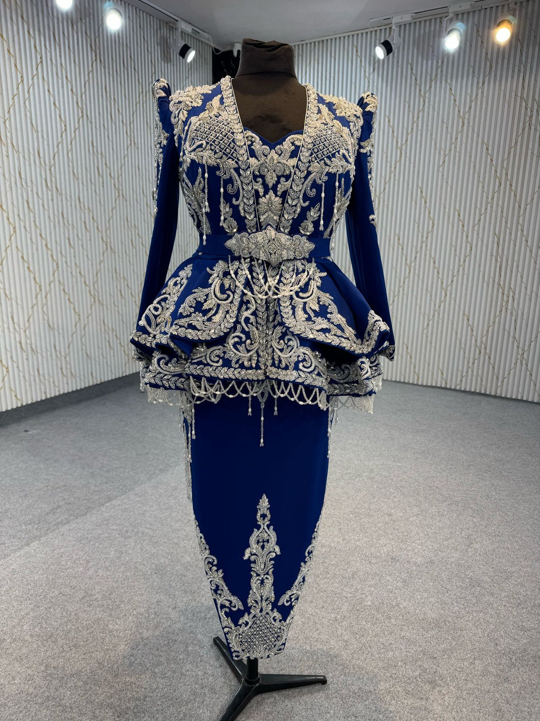 SH MRAF8567 Karakou