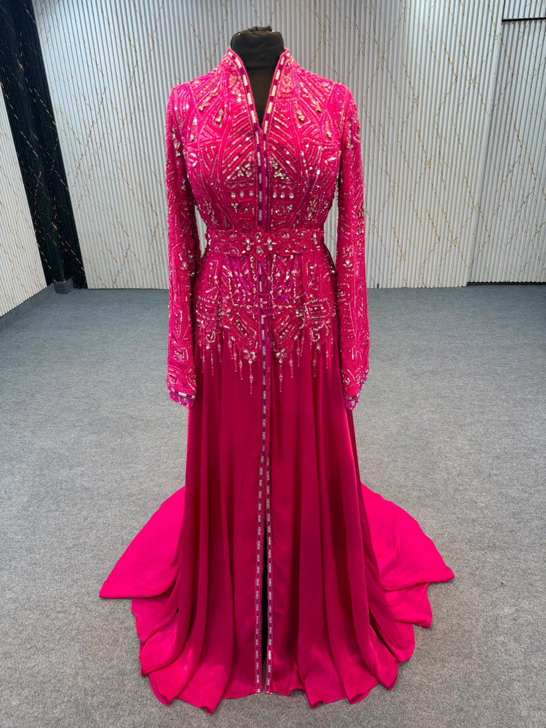 LUXURY COUTURE-MRAA9217